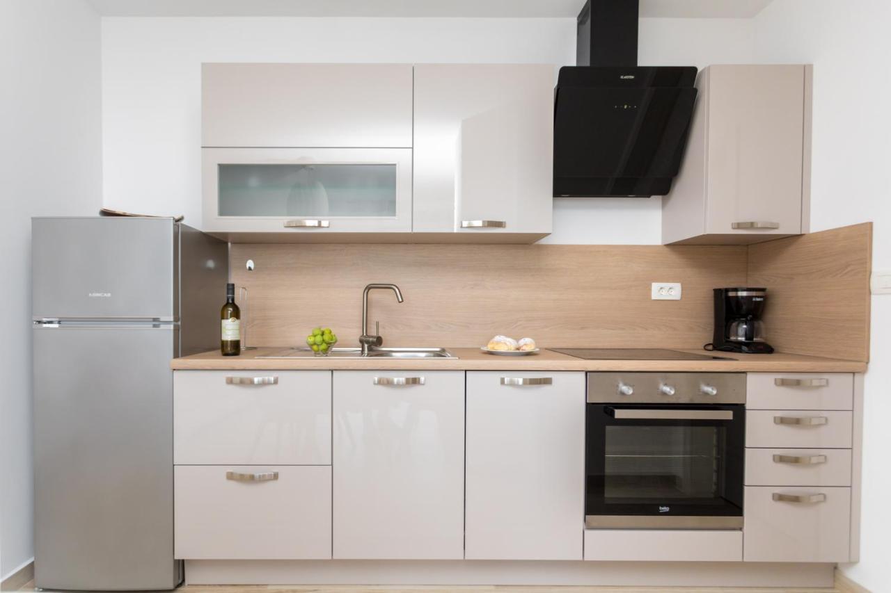 Apartments Jelena Vantacici Extérieur photo