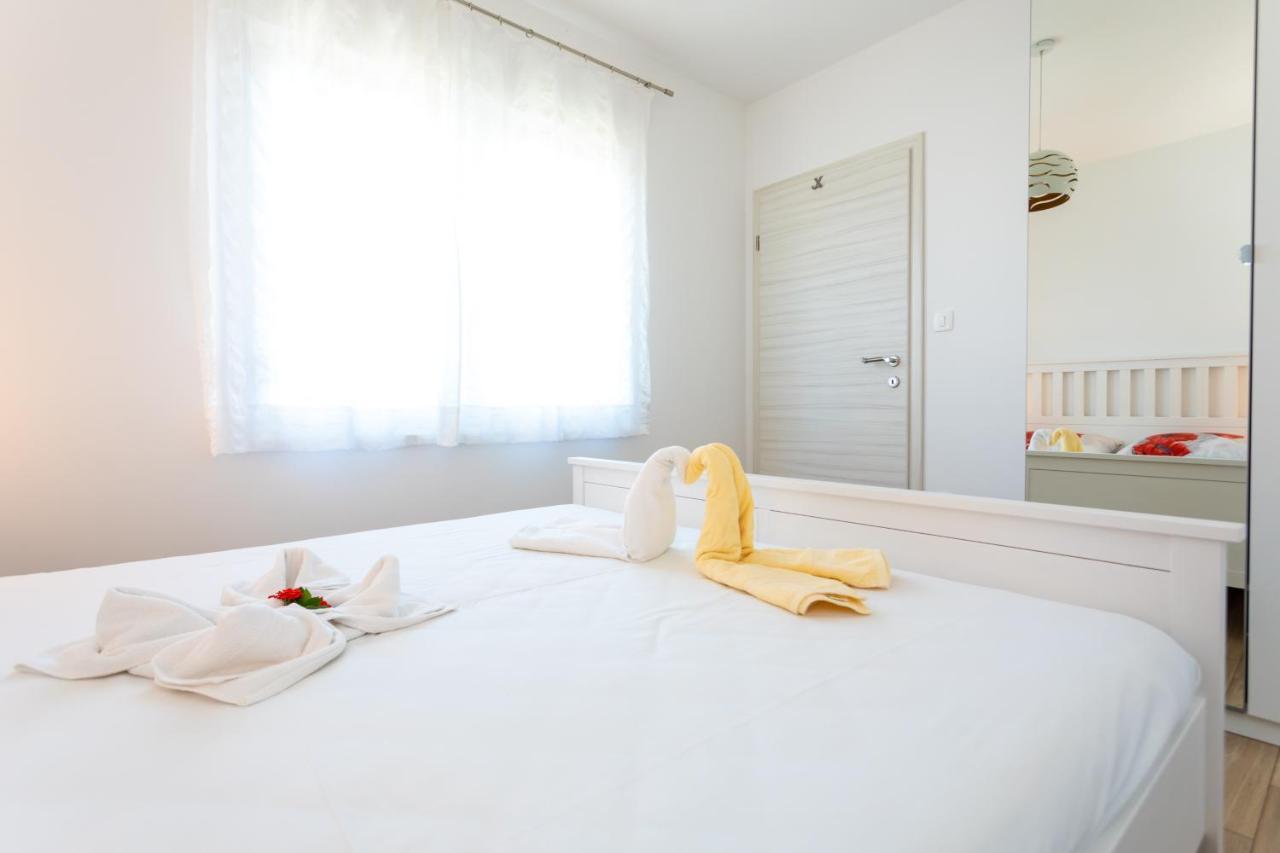 Apartments Jelena Vantacici Extérieur photo