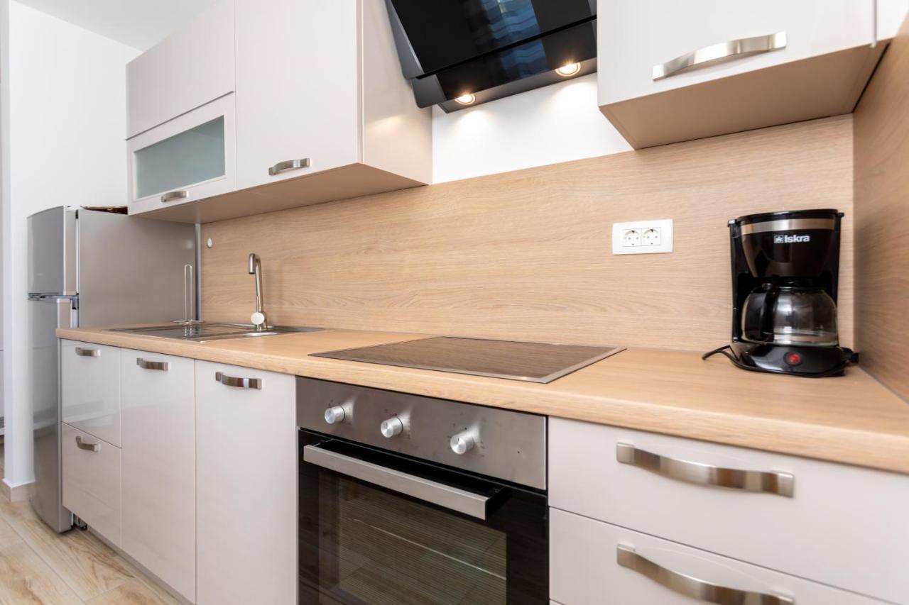 Apartments Jelena Vantacici Extérieur photo